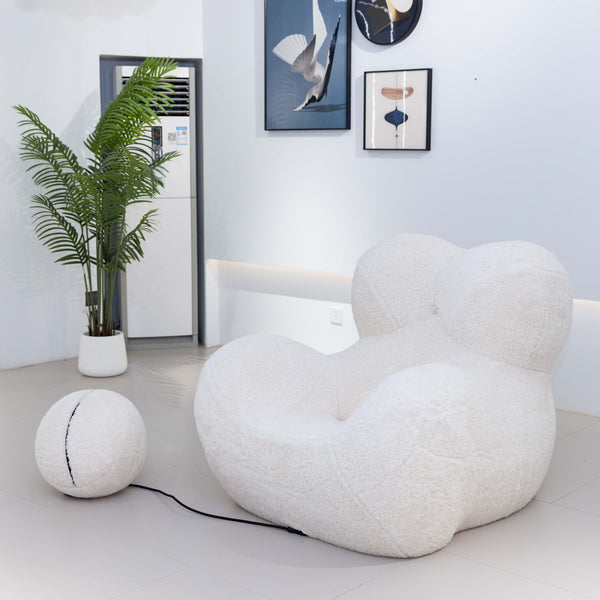 Rosa Embrace Lounge Chair