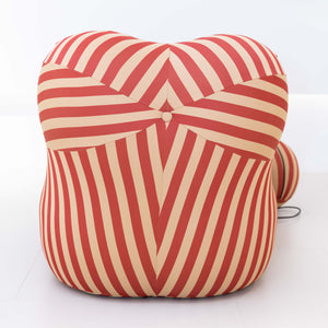 Rosa Embrace Lounge Chair