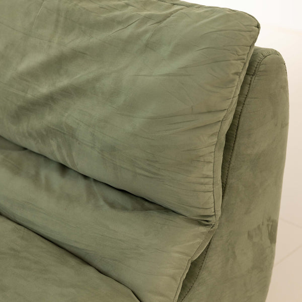 Loma Leisure Chair – Soft Curve Design